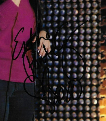 Photo autographiée 8x10 de la comédienne Esther Povitsky n°2 originale