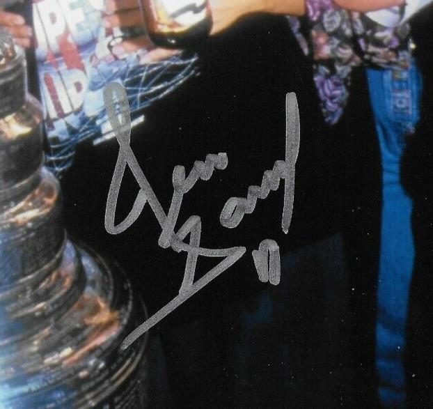 Signed Denis Savard Montreal Canadiens Hall of Famer 8x10 Photo #4 Original