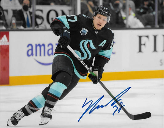 Signed Yanni Gourde Seattle Kraken Autographed 8x10 Photo #1 Original