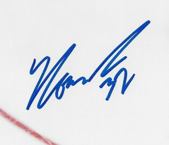 Signed Yanni Gourde Seattle Kraken Autographed 8x10 Photo #2 Original