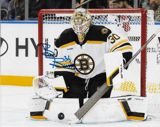 Photo autographiée 8x10 signée Brandon Bussi des Bruins de Boston #4