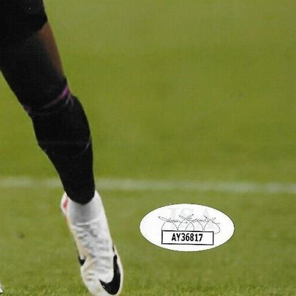 Signed Alphonso Davies FC Bayern Munich Soccer 8x10 Photo #1 JSA Authentication