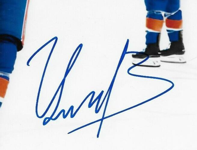 Photo autographiée 8x10 signée Maxim Tsyplakov des Islanders de New York #1