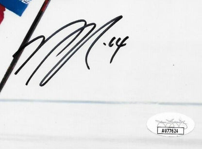 Photo 8x10 signée par Nick Suzuki des Canadiens de Montréal #5 Authentification originale JSA