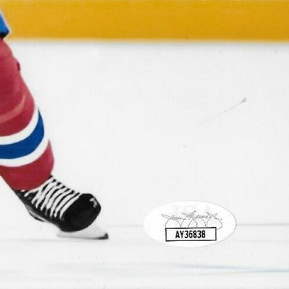 Photo 8x10 signée par Nick Suzuki des Canadiens de Montréal #7 Authentification originale JSA