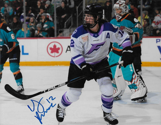 Photo autographiée 8x10 de Kelly Pannek PWHL Minnesota Frost n° 10 originale