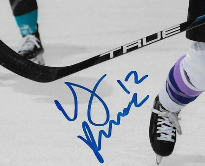 Photo autographiée 8x10 de Kelly Pannek PWHL Minnesota Frost n° 10 originale