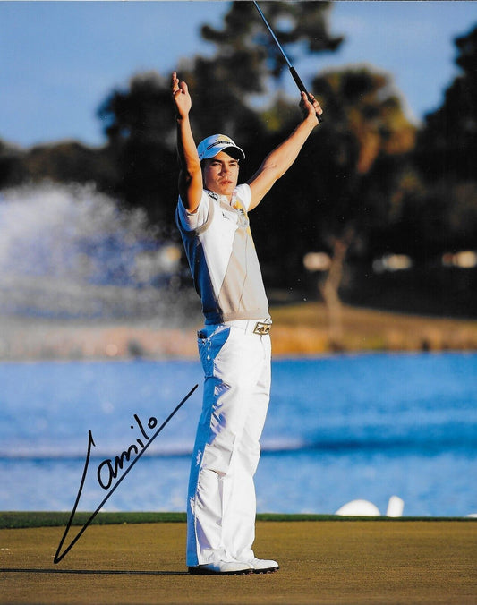 Signed Camilo Villegas PGA Golf Autographed 8x10 Photo #1 Original