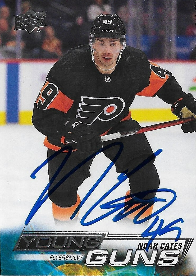 Signeded Noah Cates 2022-23 UD Philadelphia Flyers Young Guns Rookie Card