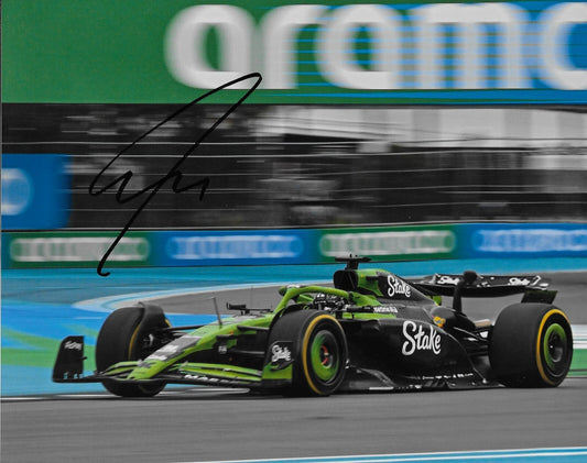 Signed Nico Hulkenberg Formula 1  Kick Sauber Racing 8x10 Photo #15 Original