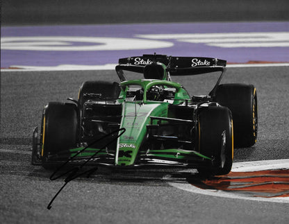 Signed Nico Hulkenberg Formula 1  Kick Sauber Racing 8x10 Photo #16 Original