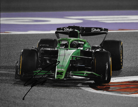 Signed Nico Hulkenberg Formula 1  Kick Sauber Racing 8x10 Photo #16 Original