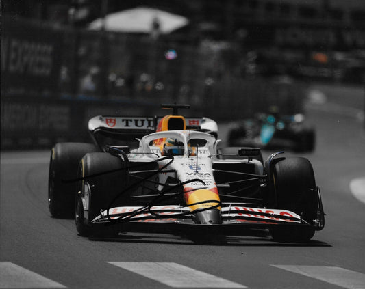 Signed Isack Hadjar Formula 1 Bulls Racing Autographed 8x10 Photo #3 Original
