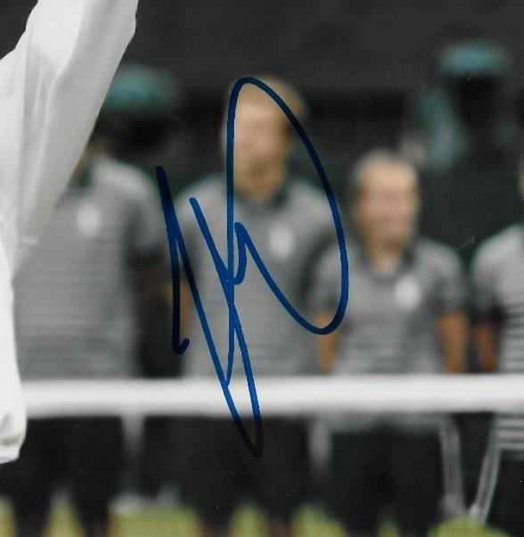 Signed Marketa Vondrousova Wimbledon 2023 Autographed 8x10 Photo #8 Original