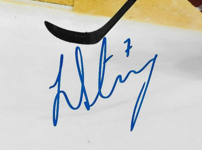Signed Laura Stacey Montreal Victoire  PWHL Hockey 8x10 Photo #4 Original