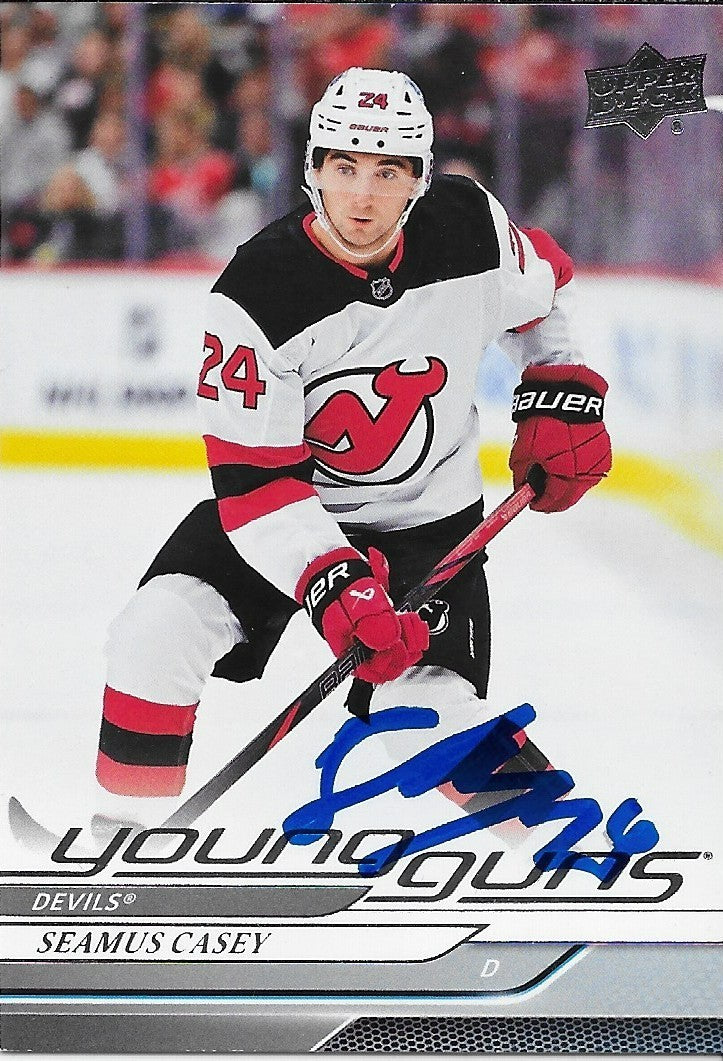 Signed Seamus Casey Young Guns 2024/25 UD New Jersey Devils Rookie Card